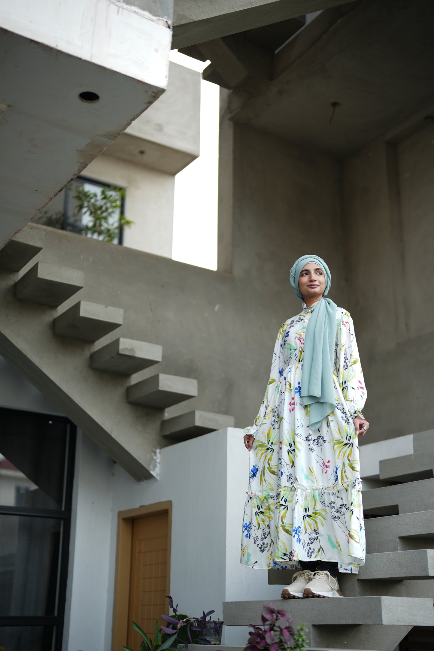 Long dress- Offwhite