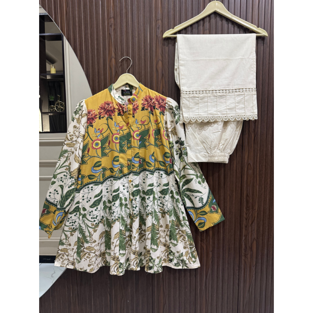 Printed Lawn Top with Flapper and Lace Detailing