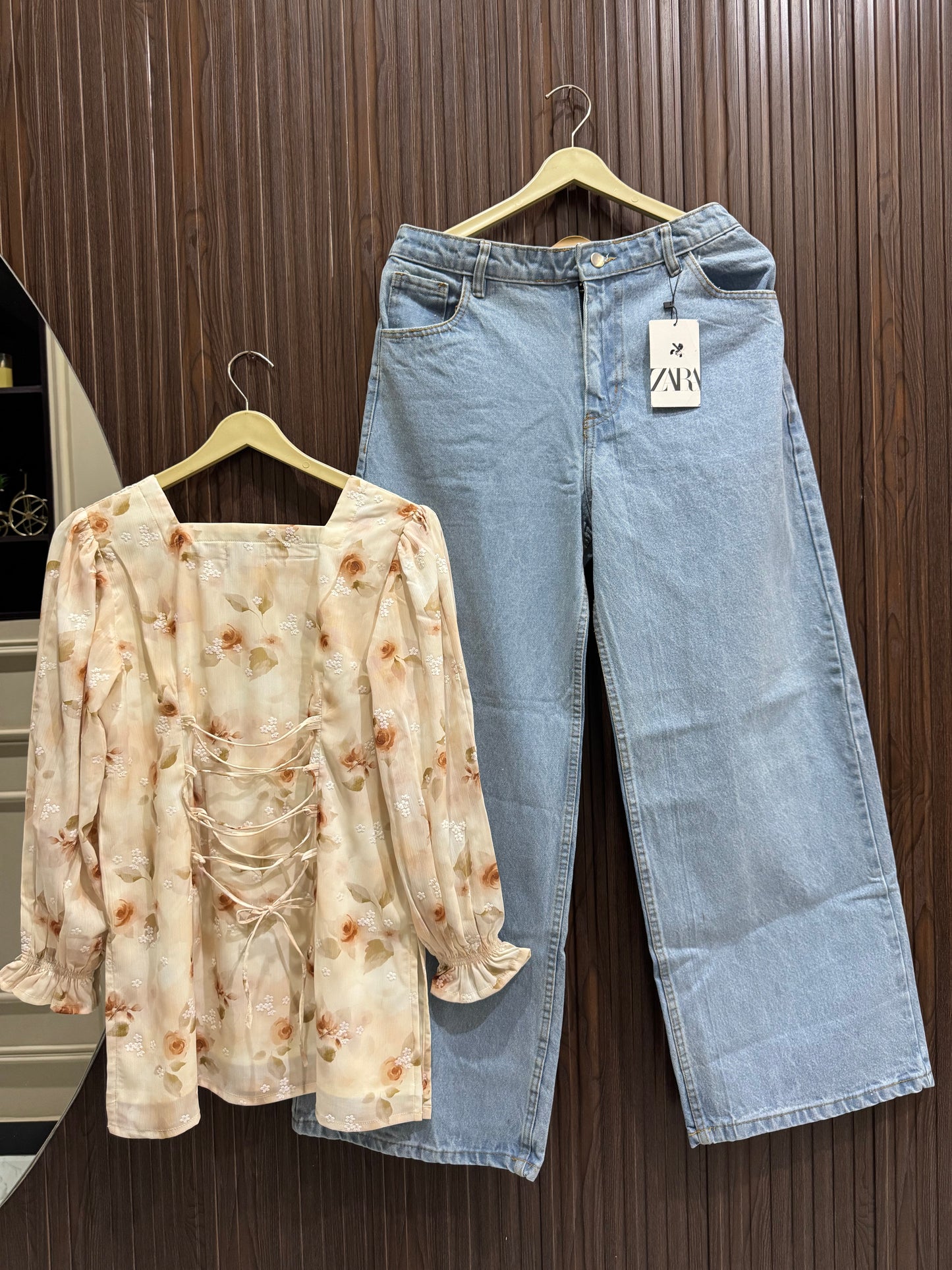 Floral Muse – Chiffon Chicken Kari Corset Kurti with Wide Leg Jeans