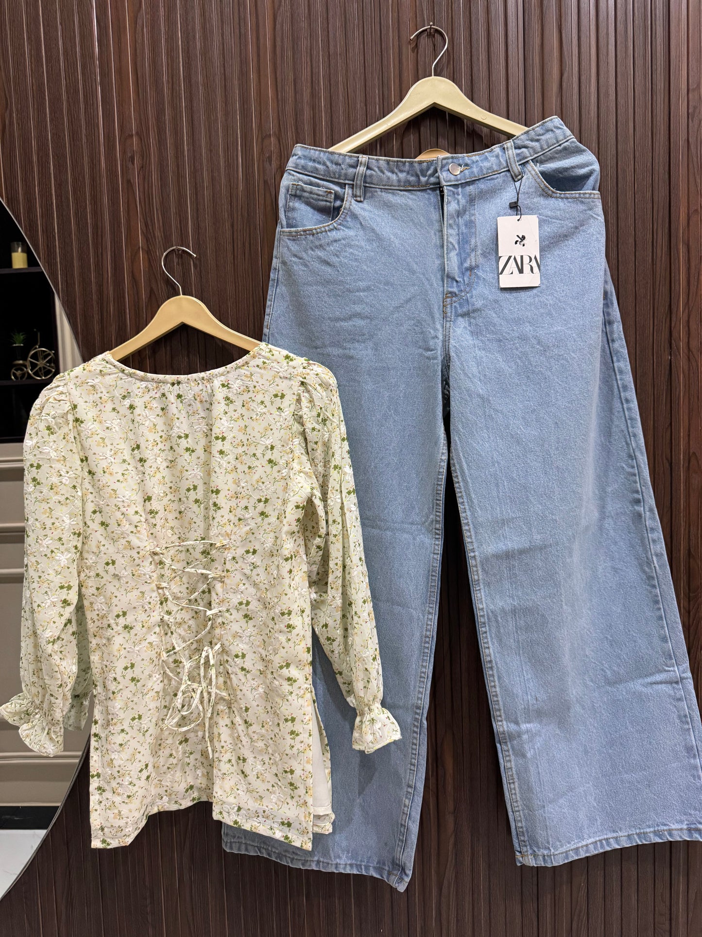 Floral Muse – Chiffon Chicken Kari Corset Kurti with Wide Leg Jeans