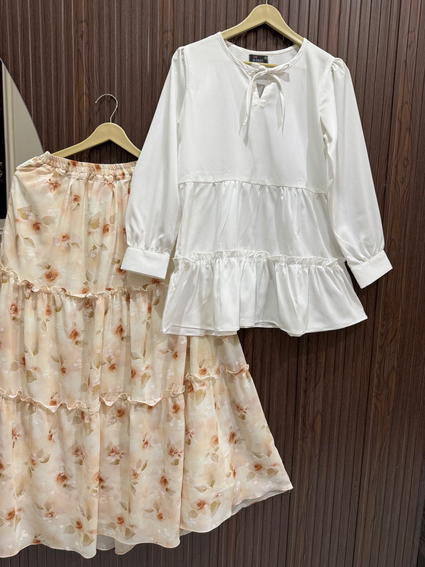 Soft Blossom – Chiffon Skirt & Crepe Georgette Top
