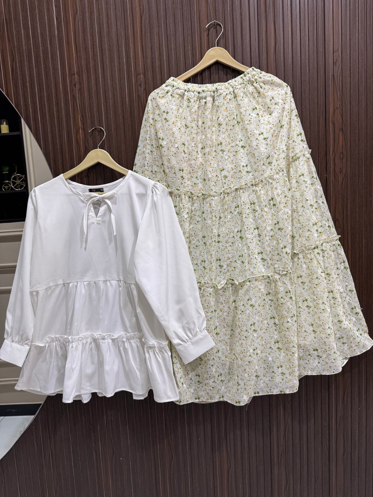 Soft Blossom – Chiffon Skirt & Crepe Georgette Top