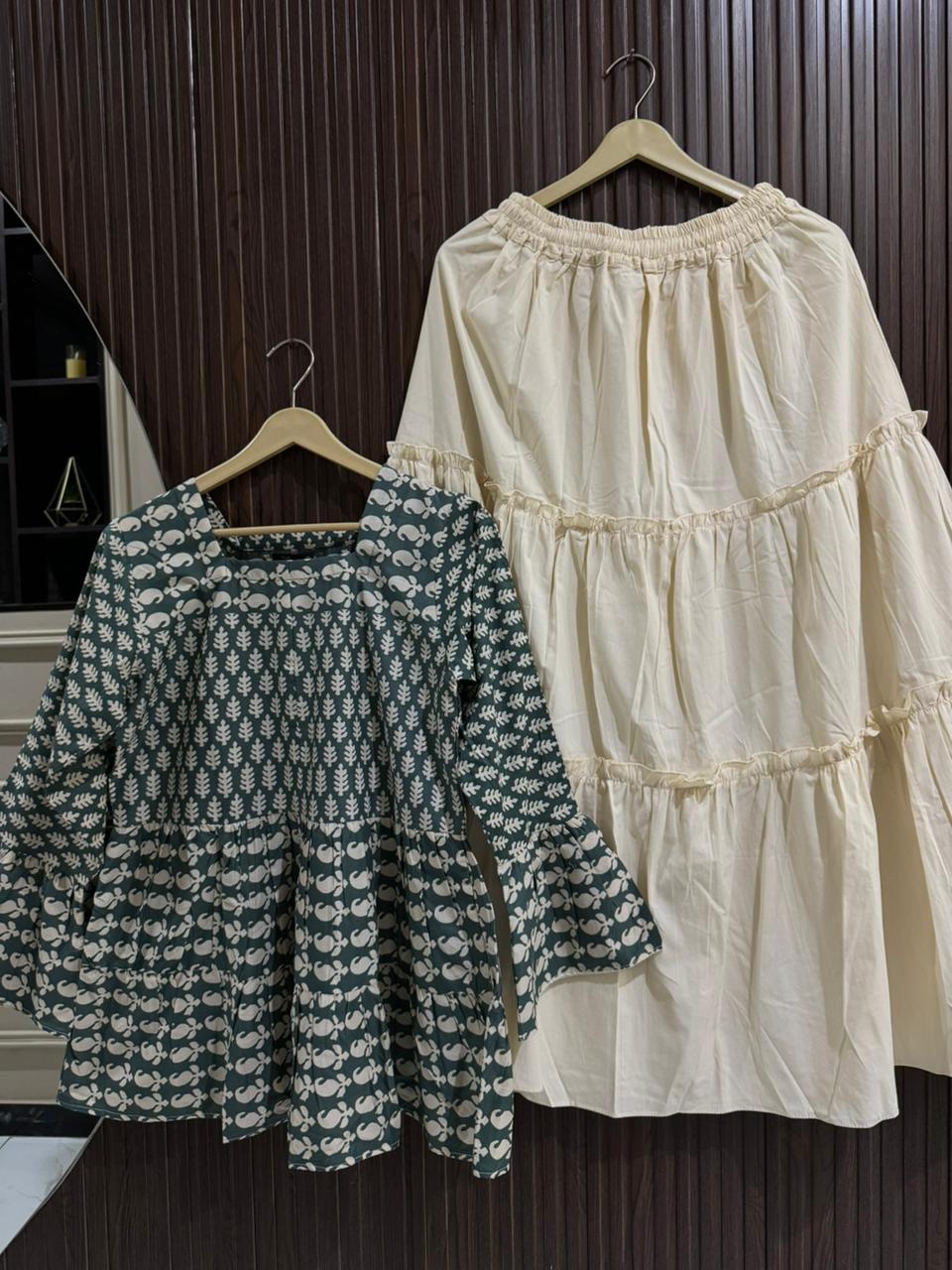 Elegant Printed Skirt Top Set for Women – Flowy Lawn Top with Cotton Layered Skirt