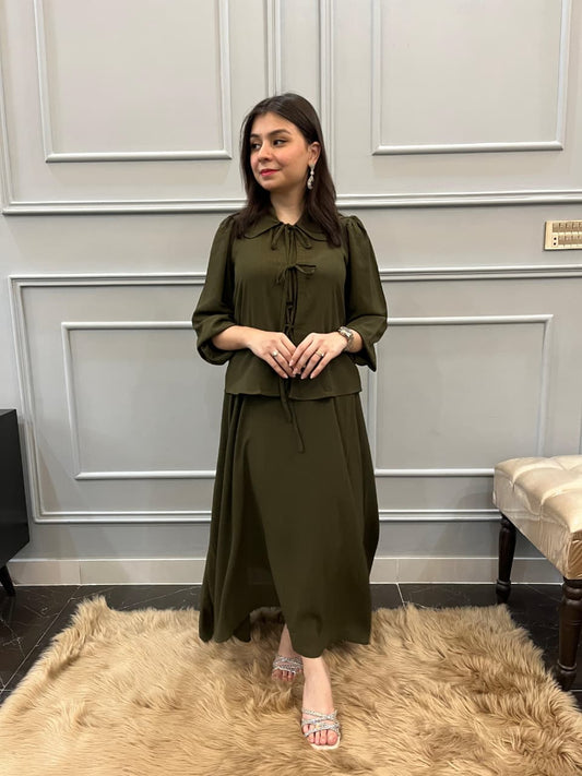 Elegant Sleeveless Maxi Dress for Women –  With Bow Top